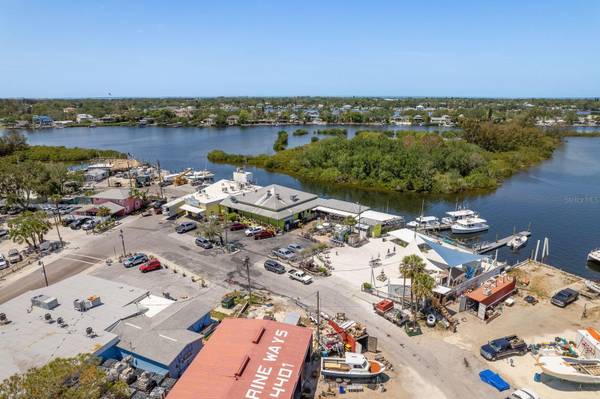 112 E MARTIN LUTHER KING JR DR, Tarpon Springs, FL, 34689 photo 48