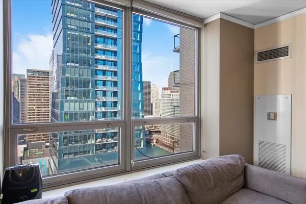 420 E Waterside DR #2303, Chicago, IL 60601