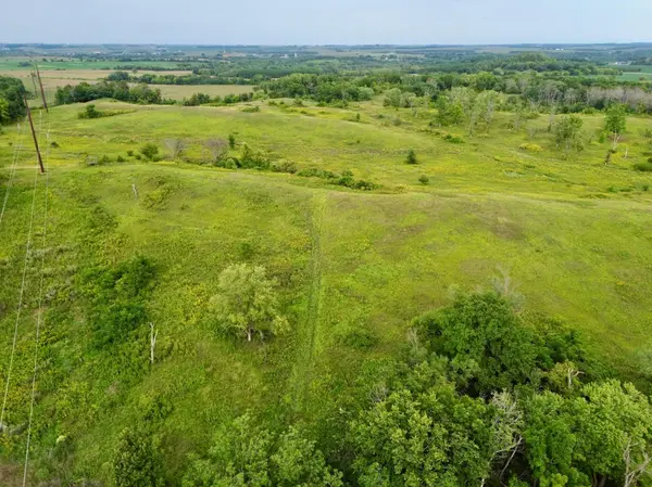 10918 New Haven RD NW, Pine Island, MN 55963