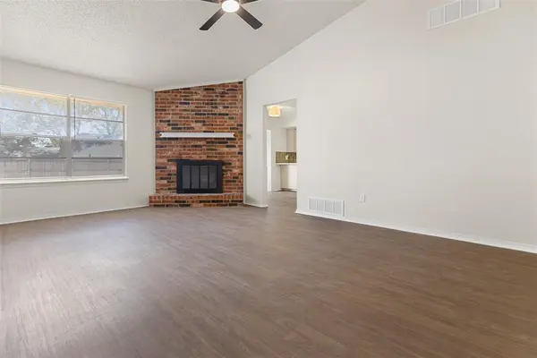 1104 Juno CIR, Edmond, OK 73003