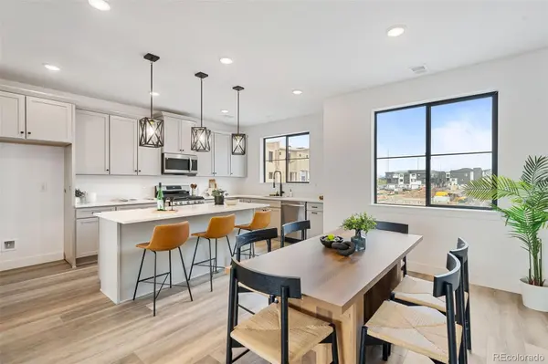 2040 S Holly ST #4, Denver, CO 80222