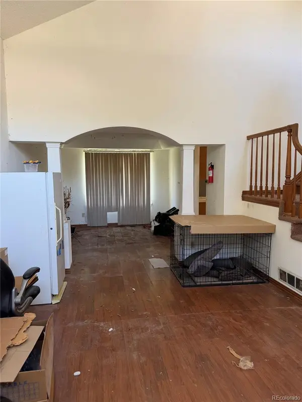 2221 S Moline CT, Aurora, CO 80015