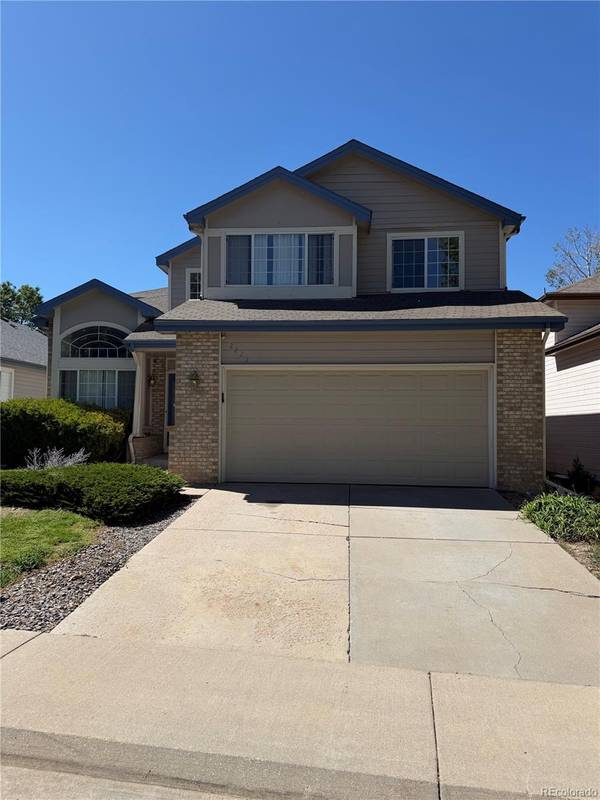 2221 S Moline CT, Aurora, CO 80015