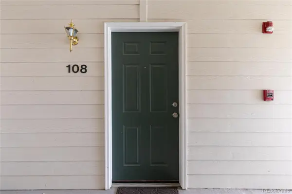 18930 E Warren CIR #D108, Aurora, CO 80013