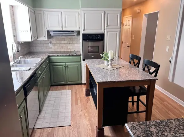 626 W Davies WAY, Littleton, CO 80120