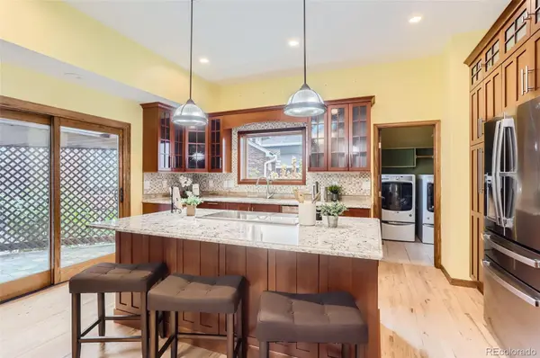 1118 Oakhurst DR, Broomfield, CO 80020