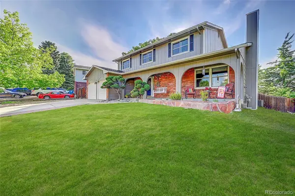 1777 S Nile CT, Aurora, CO 80012