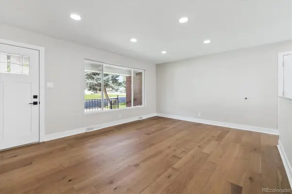 1112 S Eaton ST, Lakewood, CO 80232