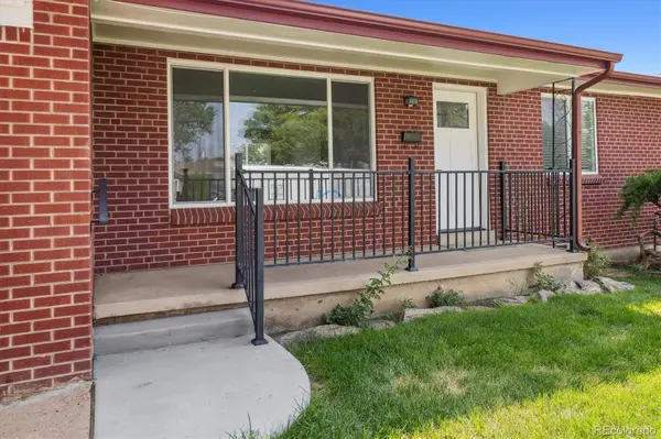 1112 S Eaton ST, Lakewood, CO 80232