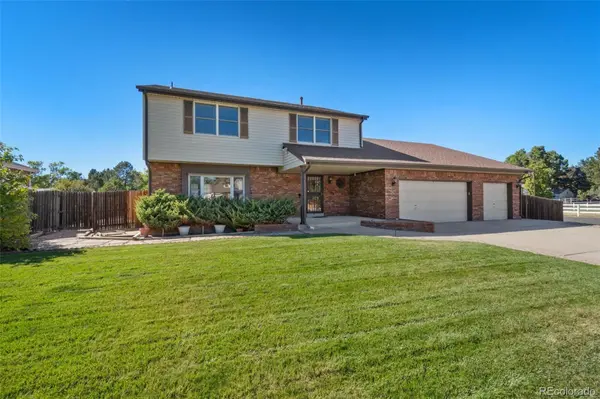 2101 S Lansing CT, Aurora, CO 80014