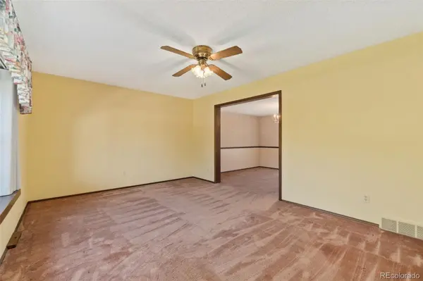 2101 S Lansing CT, Aurora, CO 80014