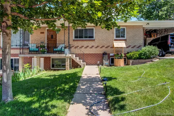 5472 S Elmwood ST, Littleton, CO 80120
