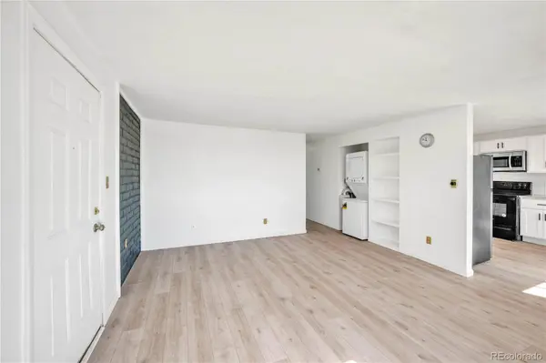 875 S Quebec ST #18, Denver, CO 80247