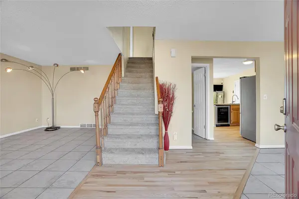 1099 S Naples WAY, Aurora, CO 80017