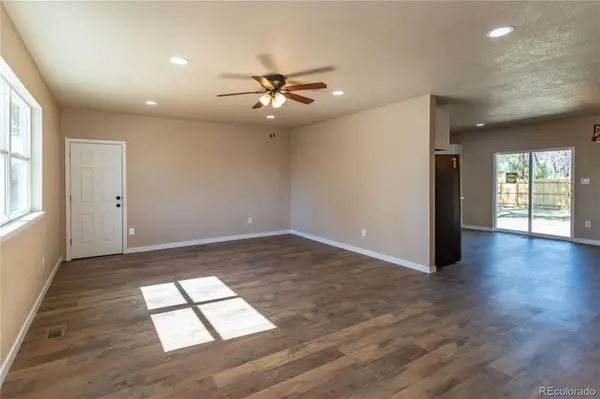 526 Crest ST, Fountain, CO 80817
