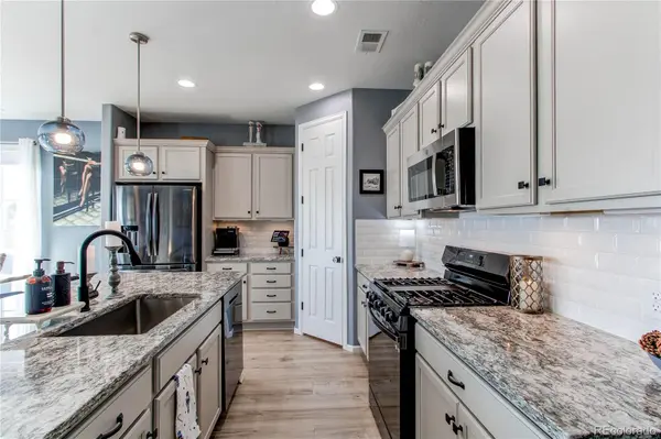 3791 Castle Vista DR, Castle Rock, CO 80104