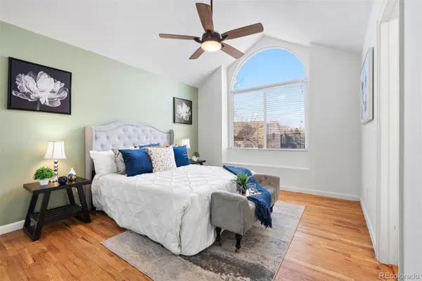 9040 W Arizona DR, Lakewood, CO 80232