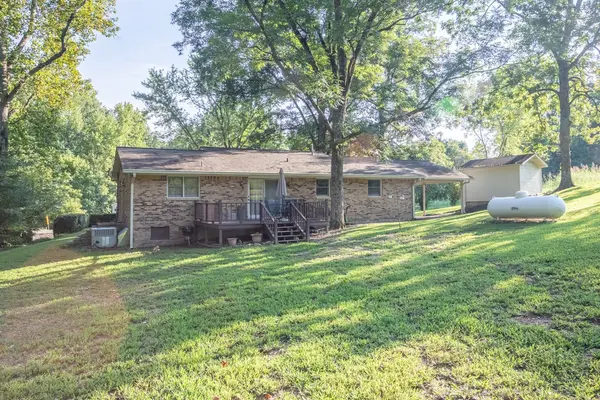 76 Shoally Branch Rd, Leoma, TN 38468