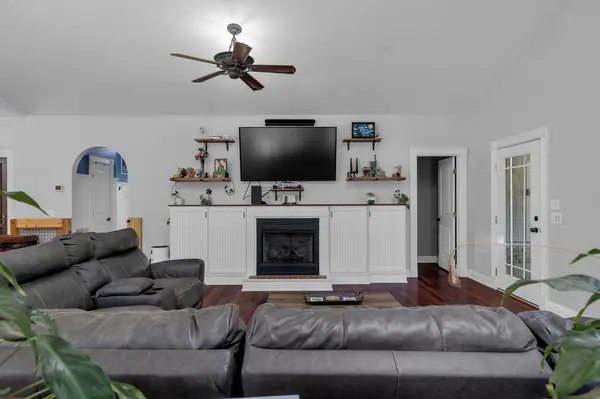 264 Muddy Fork Ln, Cadiz, KY 42211