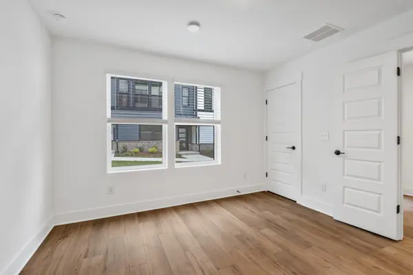 102 Melody Aly, Nashville, TN 37207