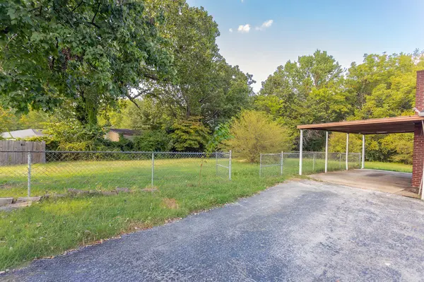 7708 Basswood Drive, Chattanooga, TN 37416
