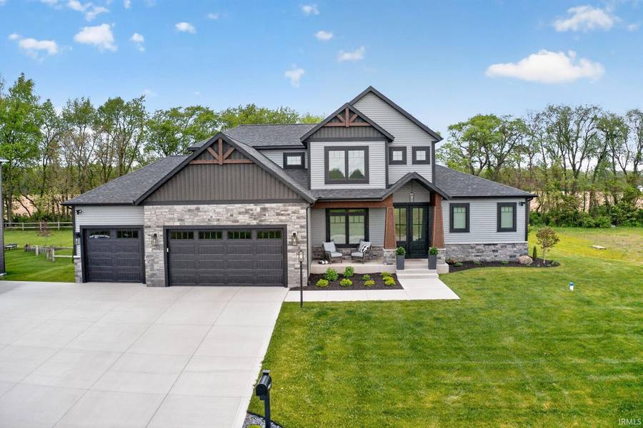 15111 Gossamer TRL, Granger, IN 46530-1467