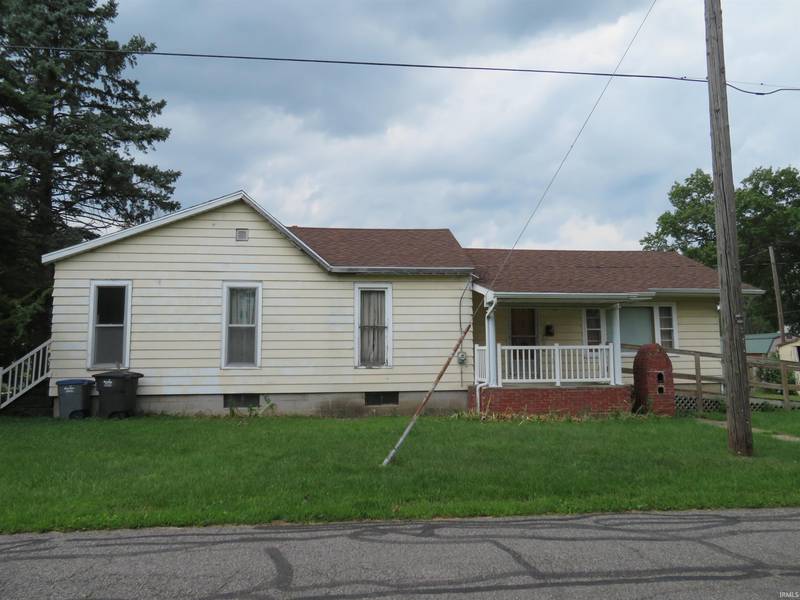 1300 Laurel ST, Elkhart, IN 46514-1844