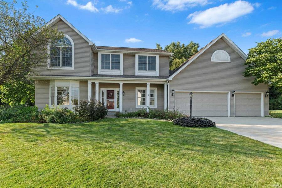 601 Finch DR, South Bend, IN 46614
