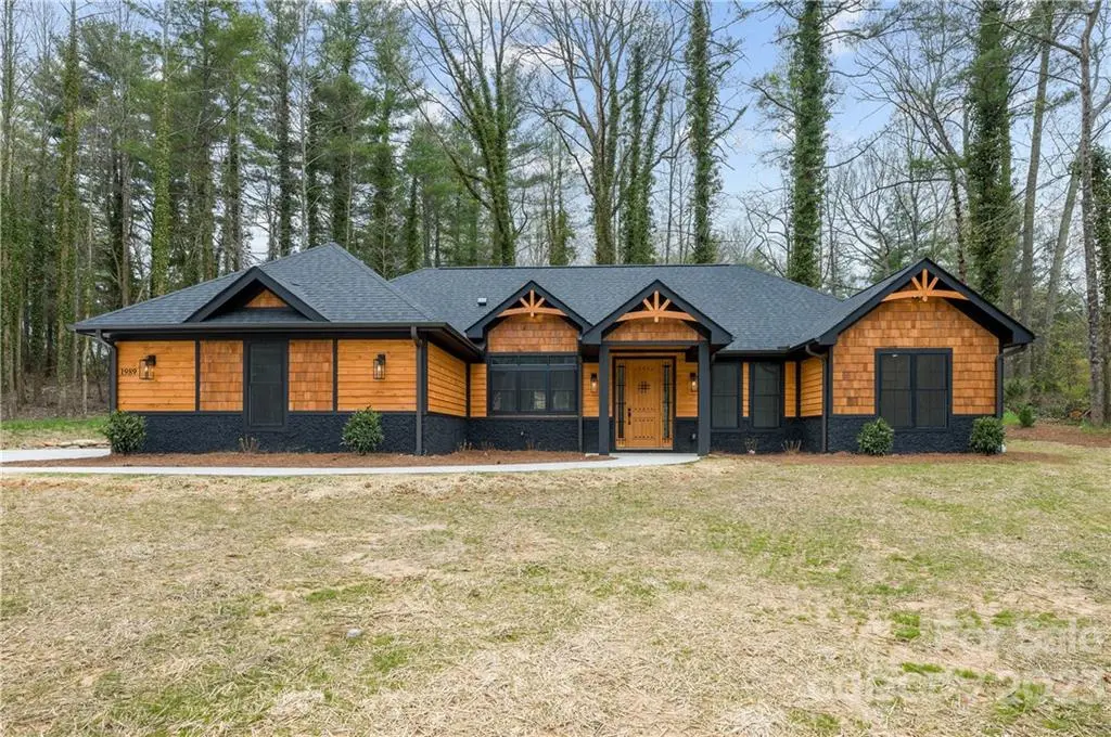 9999 Benton Farms LN #Lot 1 B, Horse Shoe, NC 28742