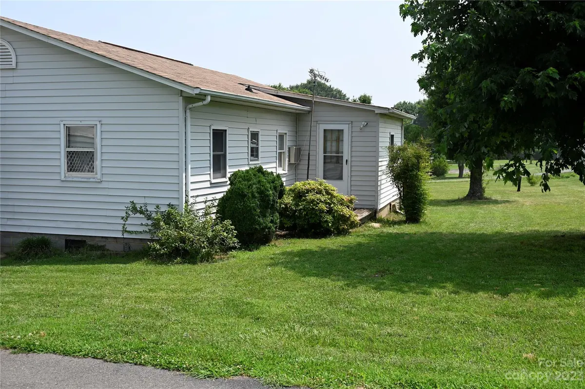 4932 Macedonia Church RD, Vale, NC 28168