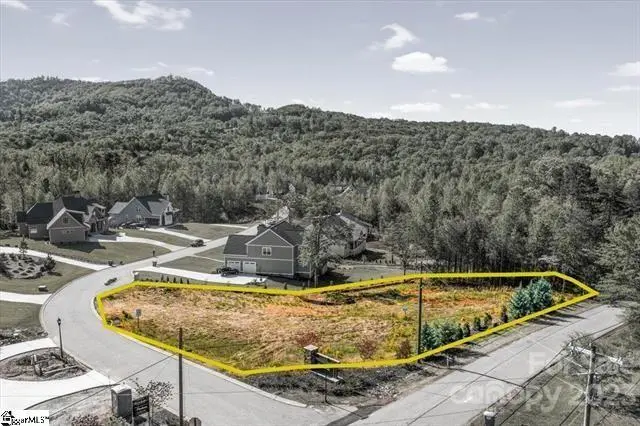 100 Pinelands PL #26, Travelers Rest, SC 29690