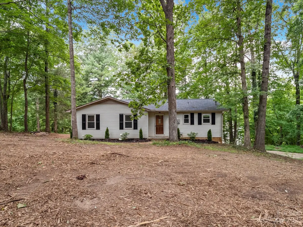 252 Lake Tree RD, Gaffney, SC 29340