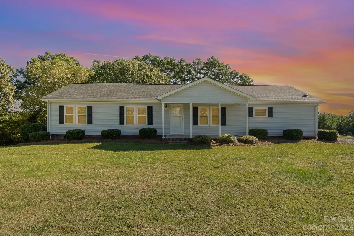 9740 Richard Sandy RD, Oakboro, NC 28129