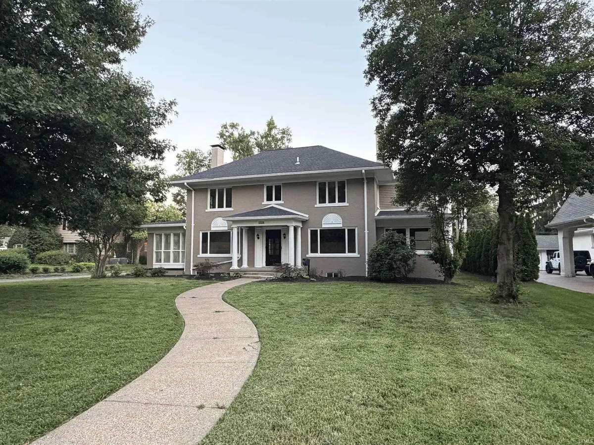 2325 Lincoln AVE, Evansville, IN 47714-1614