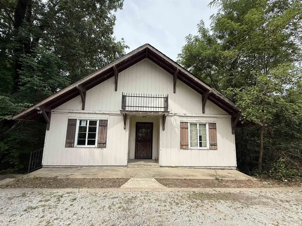 11985 State Highway 243 RD, Cloverdale, IN 46120-8014