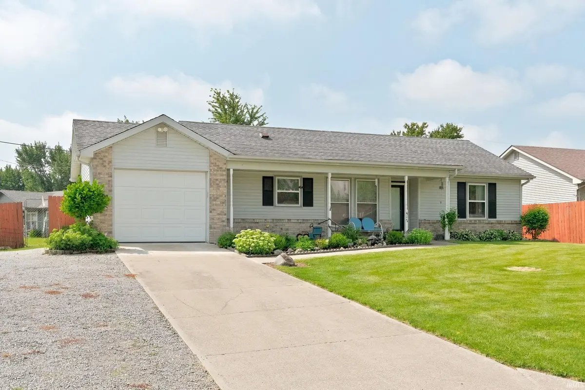 417 W Woodcreek DR, Ossian, IN 46777