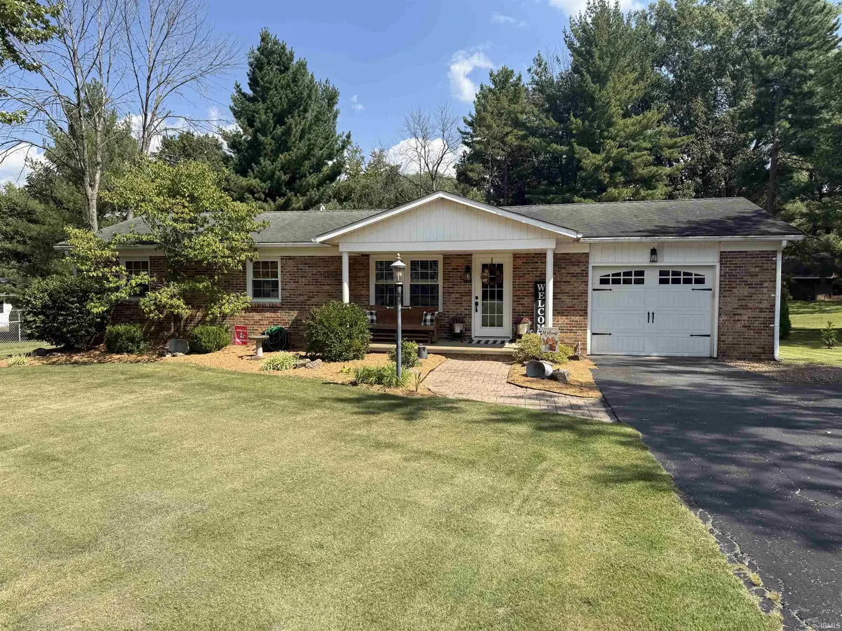 10928 Otter Pond BLVD, Lawrenceville, IL 62439