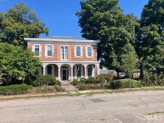 506 N 3rd ST, Vincennes, IN 47591