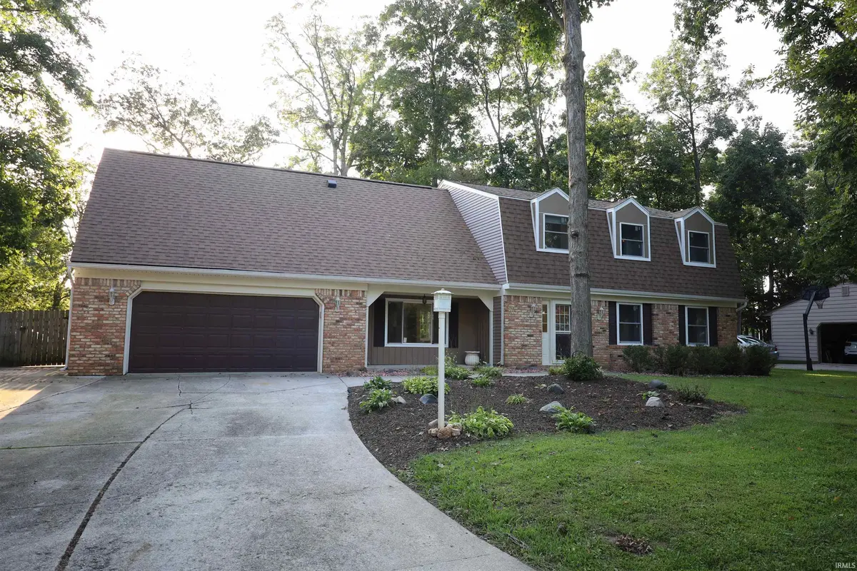 5136 Wapiti DR, Fort Wayne, IN 46804-4948