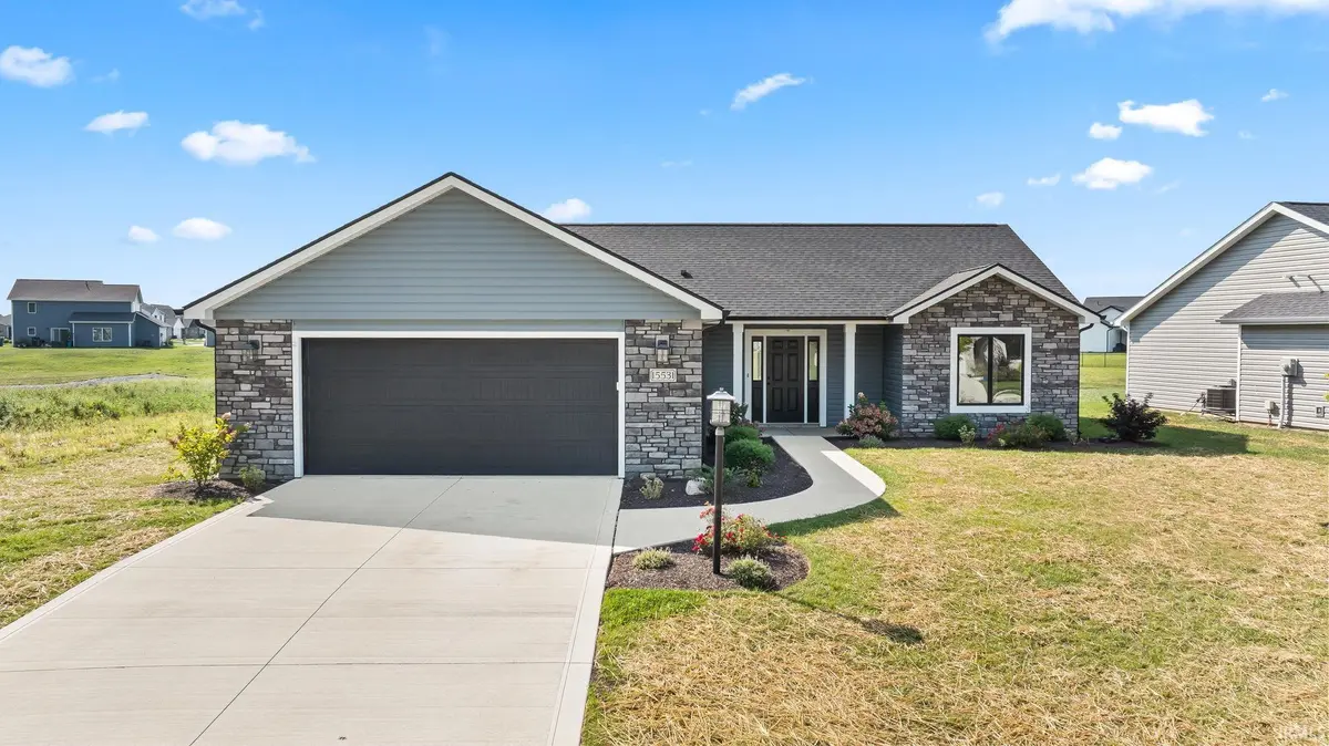 15531 Impala DR, Huntertown, IN 46748