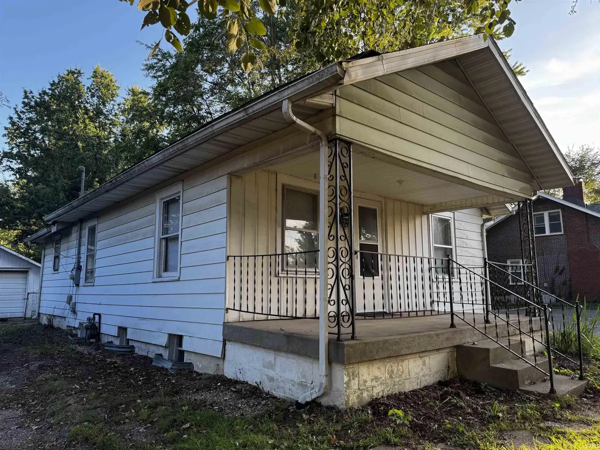 202 E Hillside DR, Bloomington, IN 47401