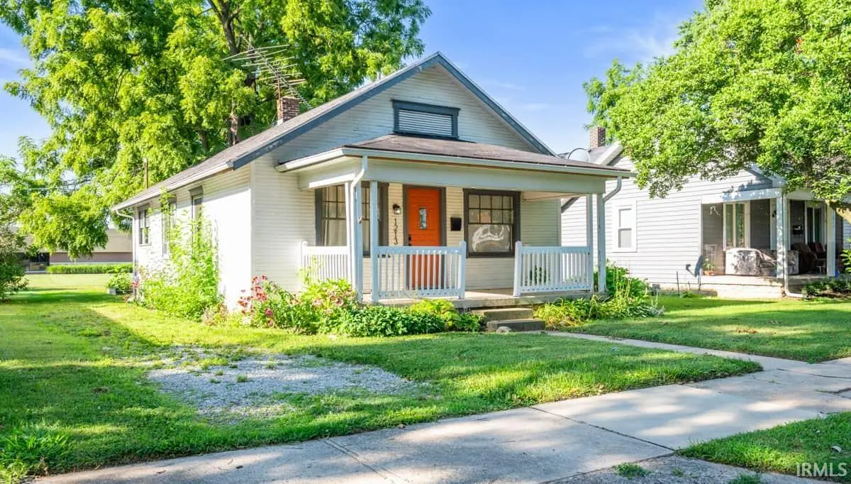 1213 W Gilbert ST, Muncie, IN 47303