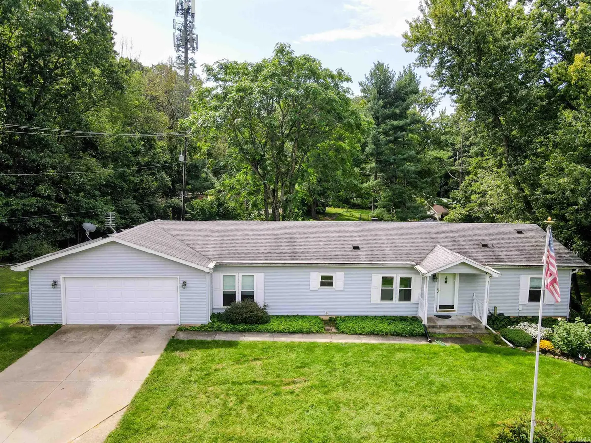 16954 Adams RD, Granger, IN 46530