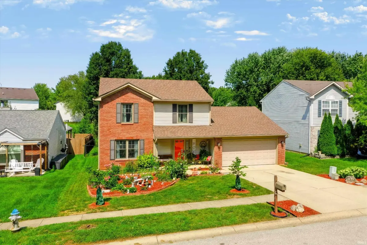 1544 W Edinburgh BND, Bloomington, IN 47403