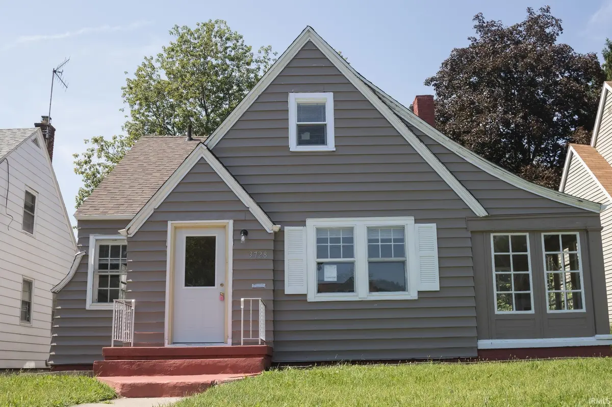3728 Reed ST, Fort Wayne, IN 46806-3652