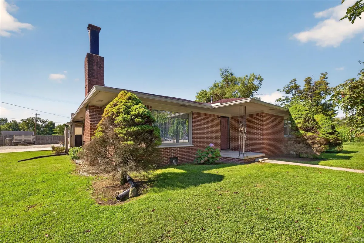 107 E Mill ST, Brooklyn, IN 47611