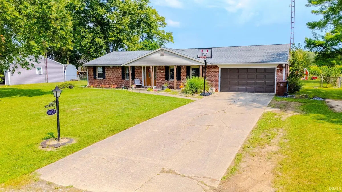 4704 N Brooke DR, Marion, IN 46952