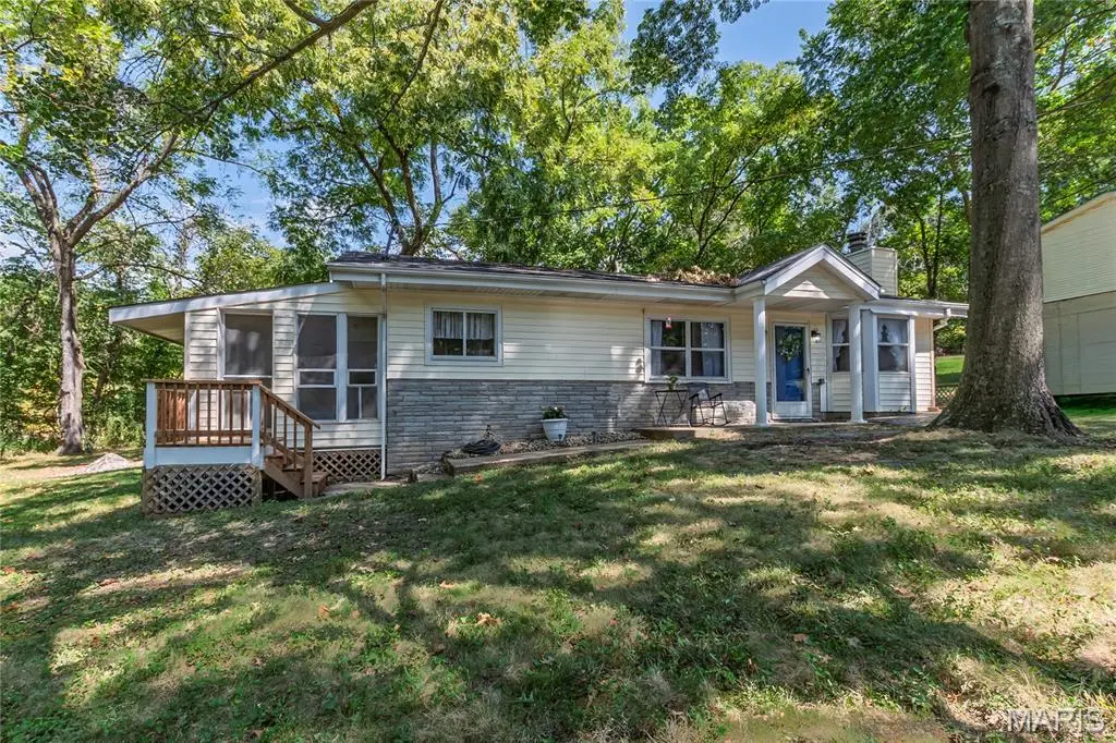 4291 Lakeview DR, Hillsboro, MO 63050