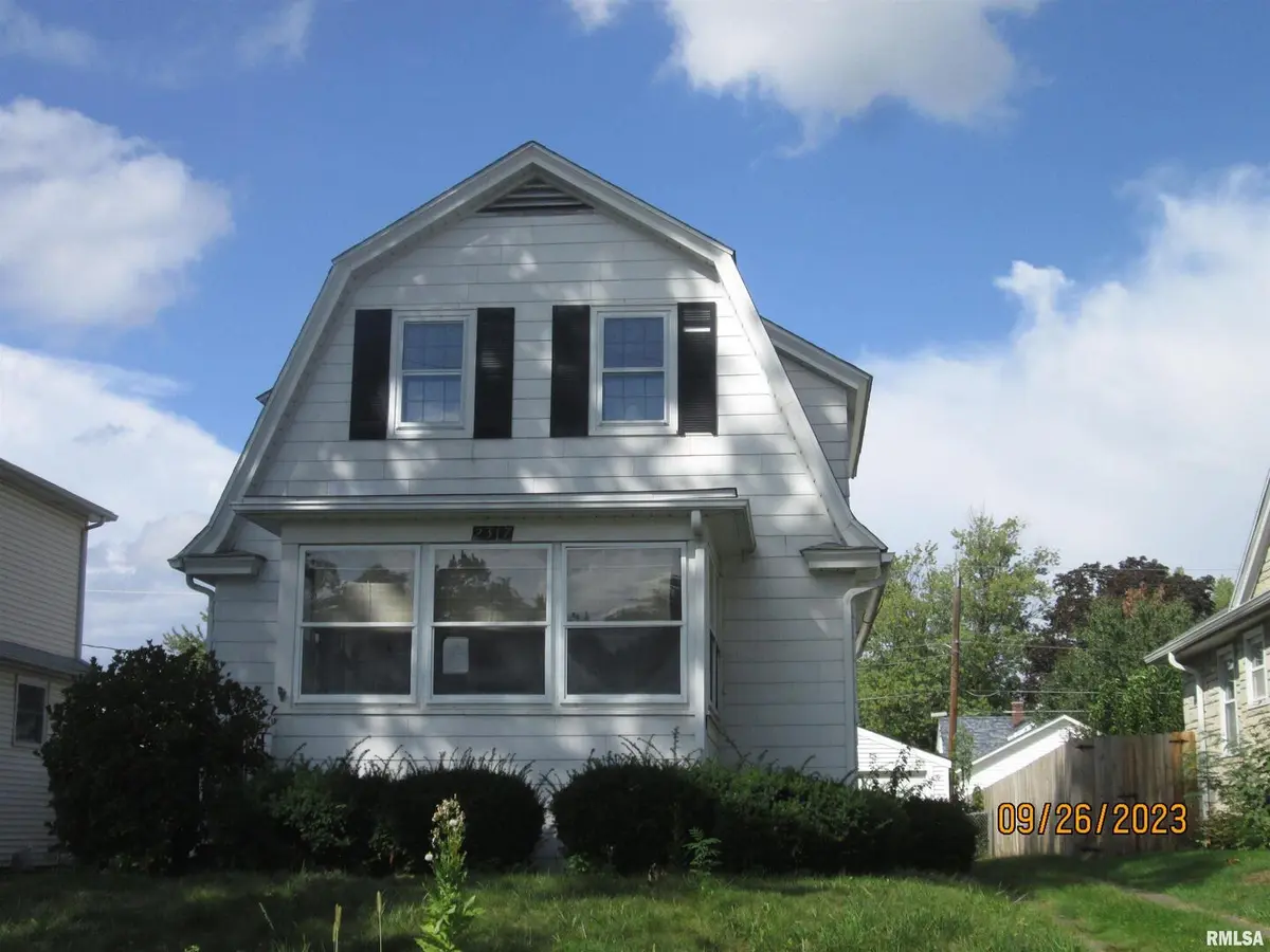 2317 19TH AVE, Moline, IL 61265