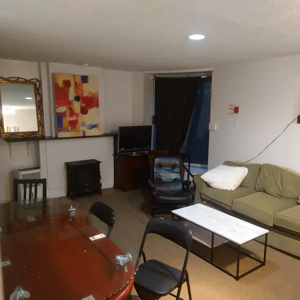 99 Gloucester ST #1a, Toronto C08, ON M4Y 1M2